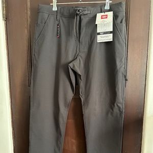 686 Everywhere Slim Fit Pant  Men's W34/L32  Charcoal